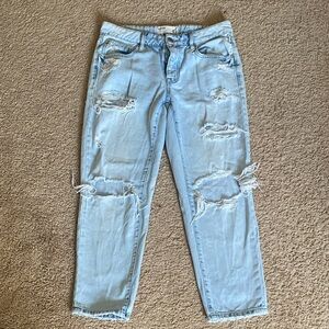 Juniors Garage Distressed Jeans